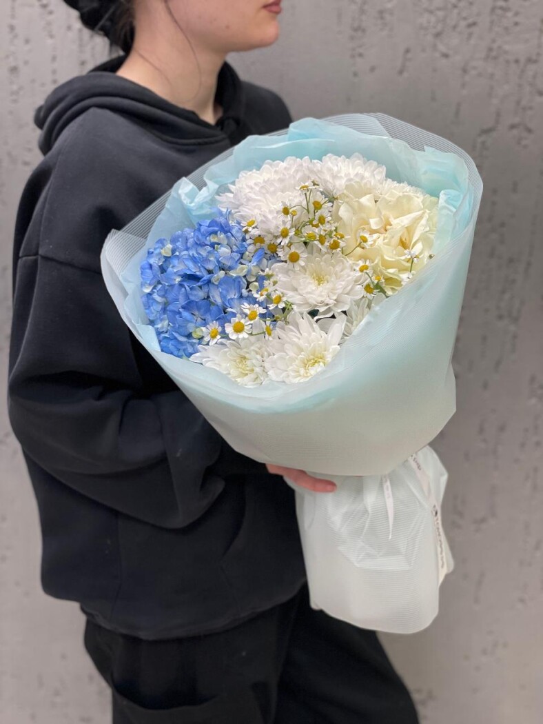 Витринный букет №221