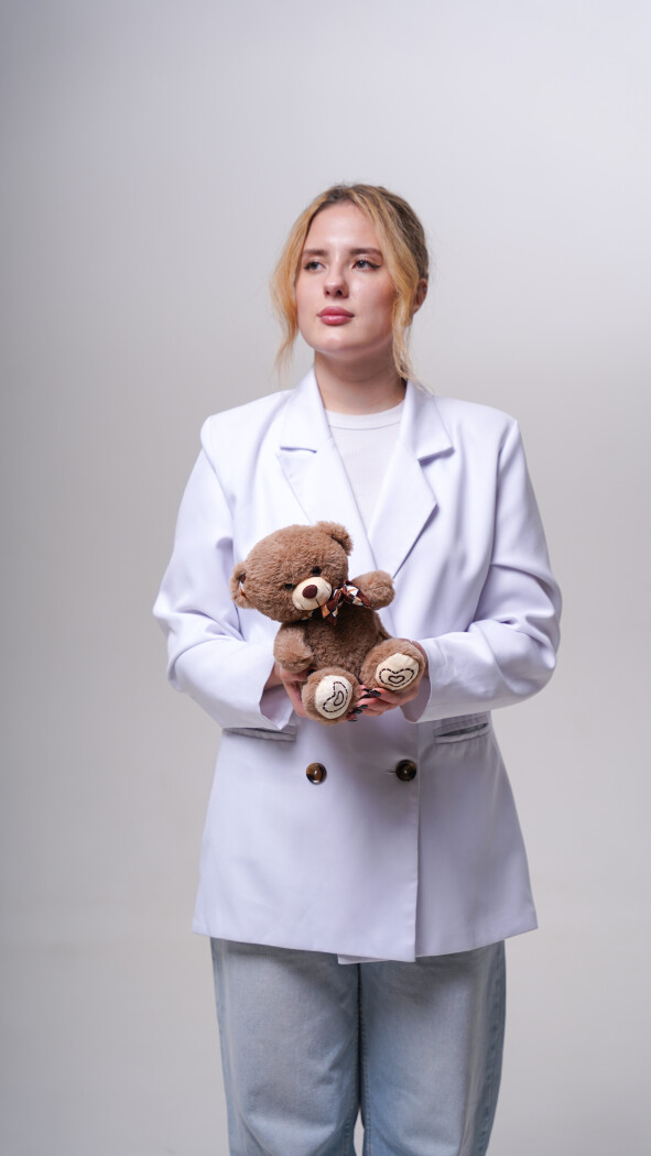 Бурый мишка (23см)