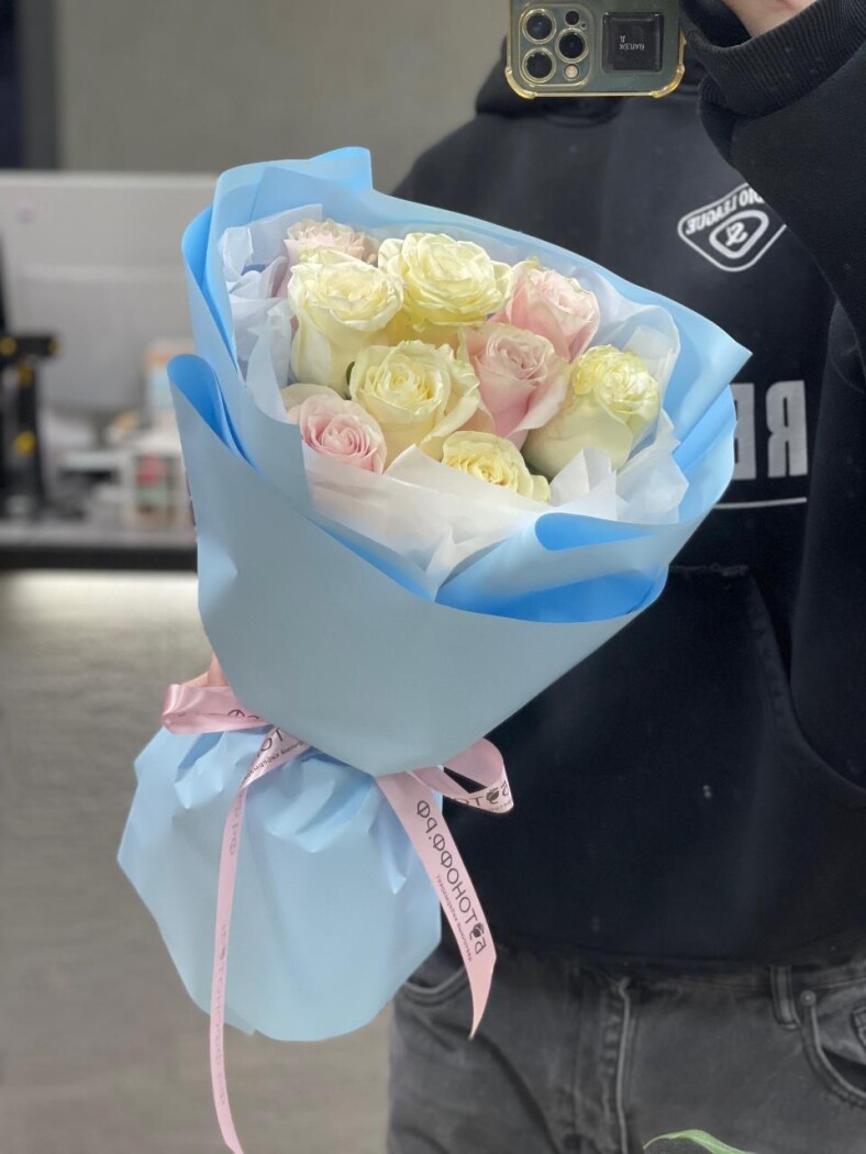 Витринный букет №999