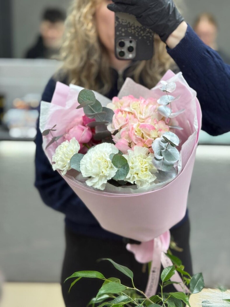 Витринный букет №652