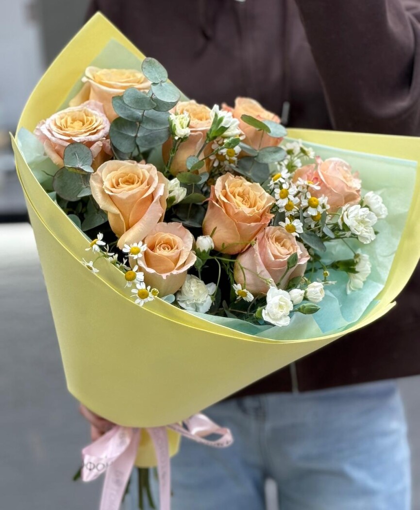 Витринный букет №77