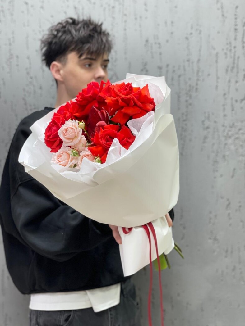 Витринный букет №90