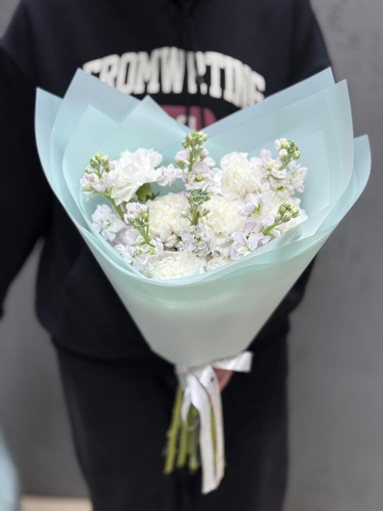 Витринный букет №3743