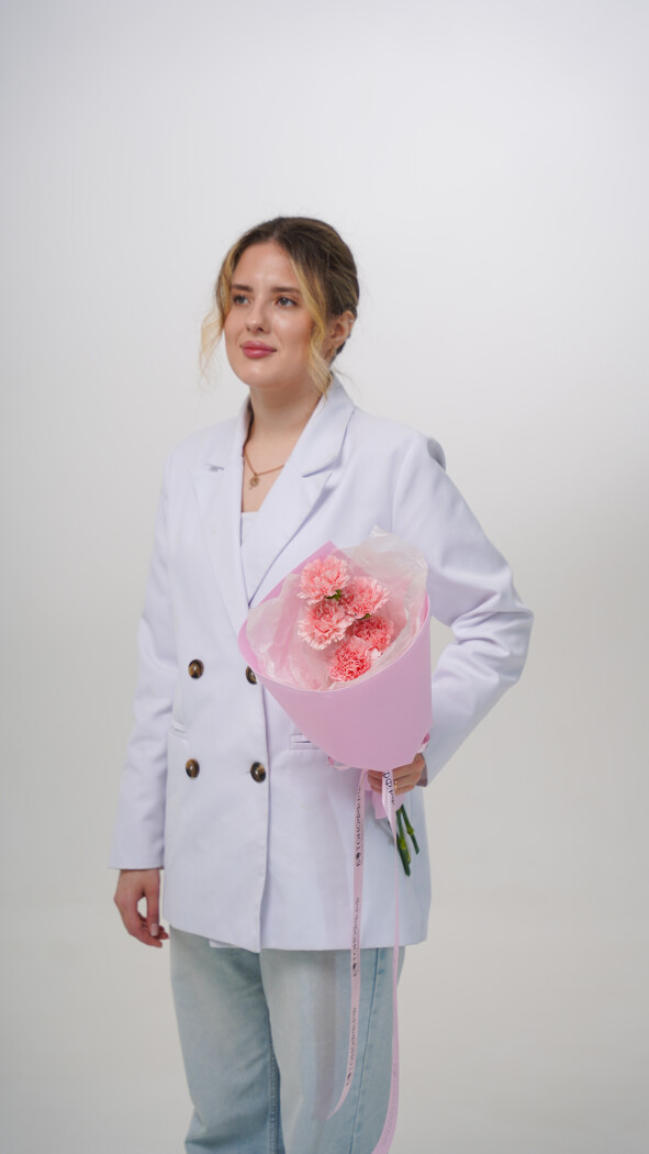 5 розовых диантусов в оформлении №106