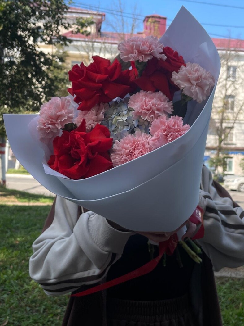 Витринный букет №975