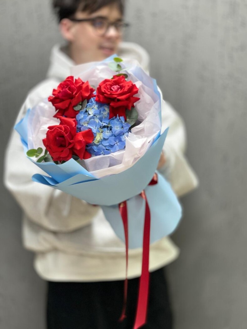 Витринный букет №411