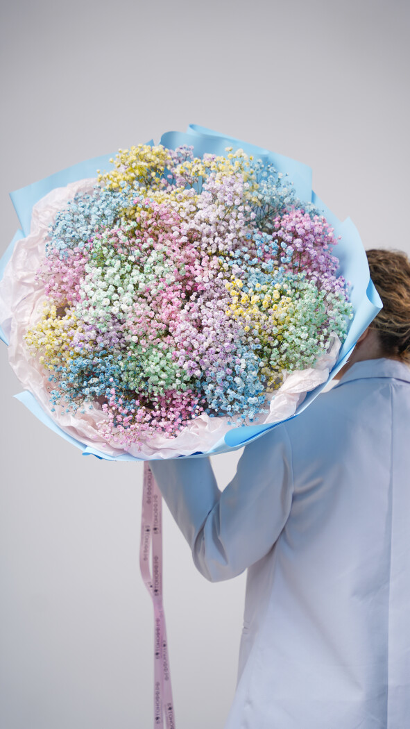 25 радужных гипсофил в оформлении №86