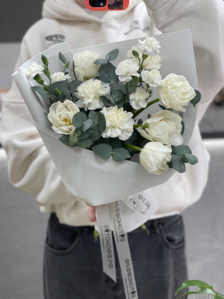 Витринный букет №911