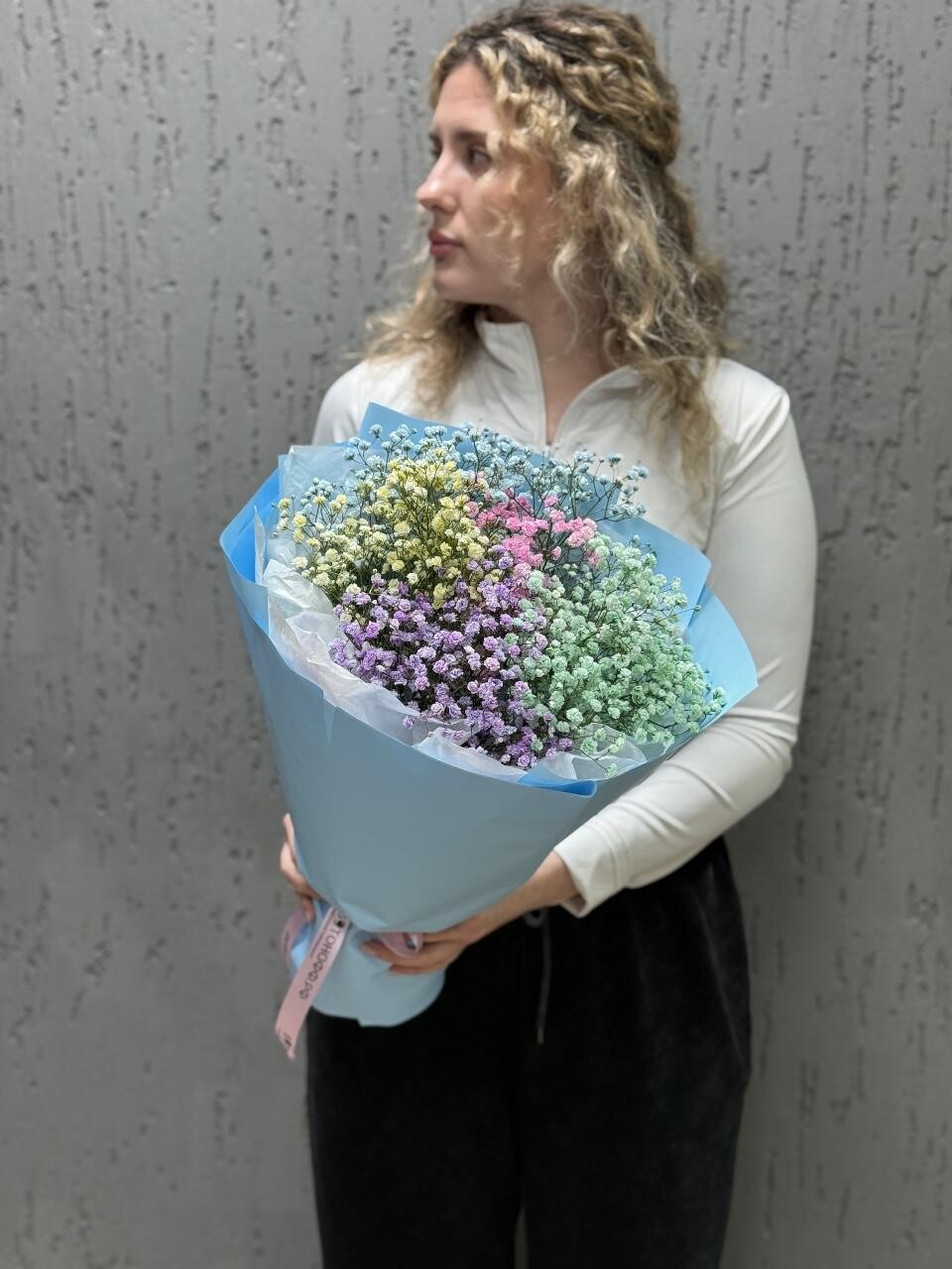 5 радужных гипсофил в оформлении №82 