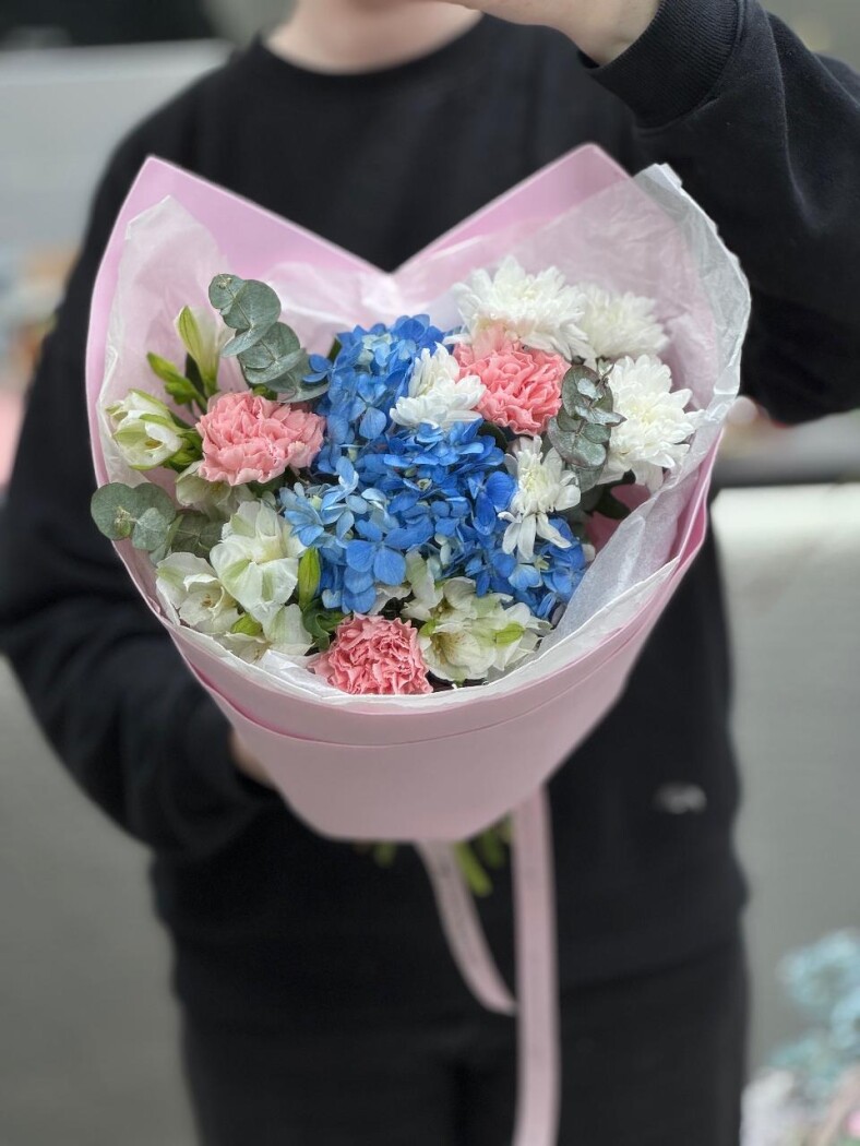 Витринный букет №24