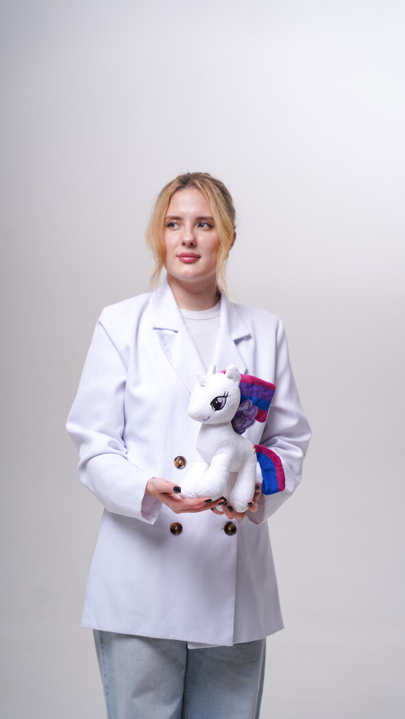 Белый пони (25см)