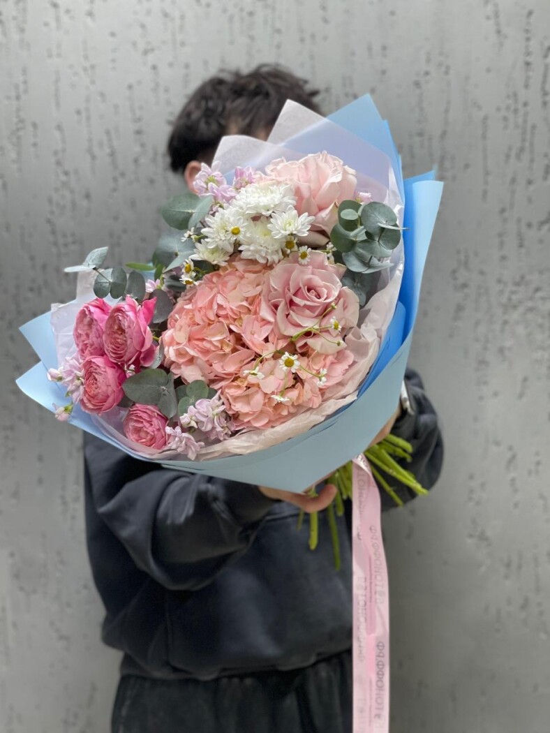 Витринный букет №909