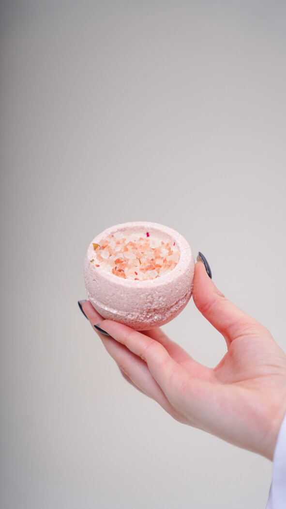 Бомбочка для ванны (розовая)