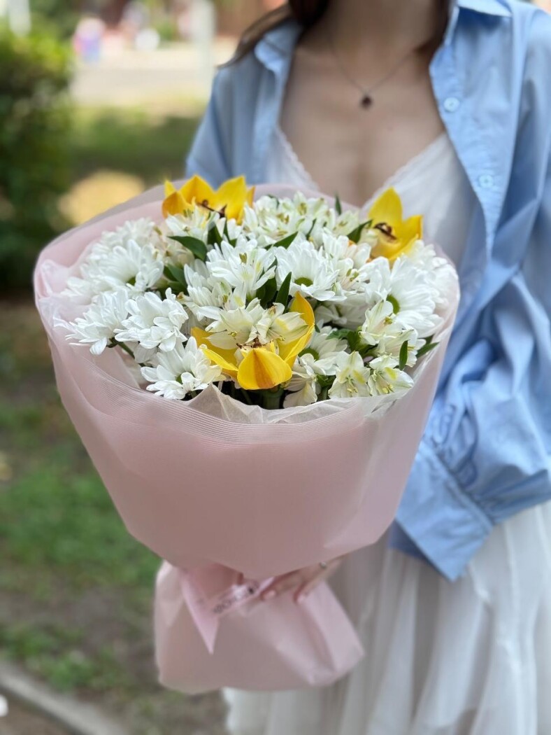 Витринный букет №399