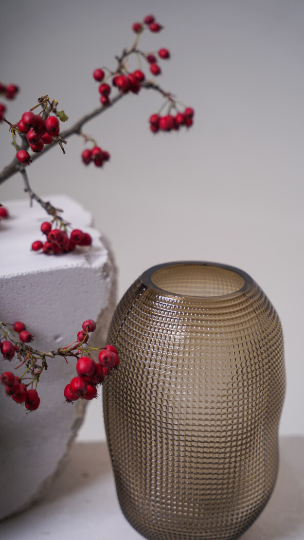 Ваза стеклянная 15*15*25 см (кофейный)