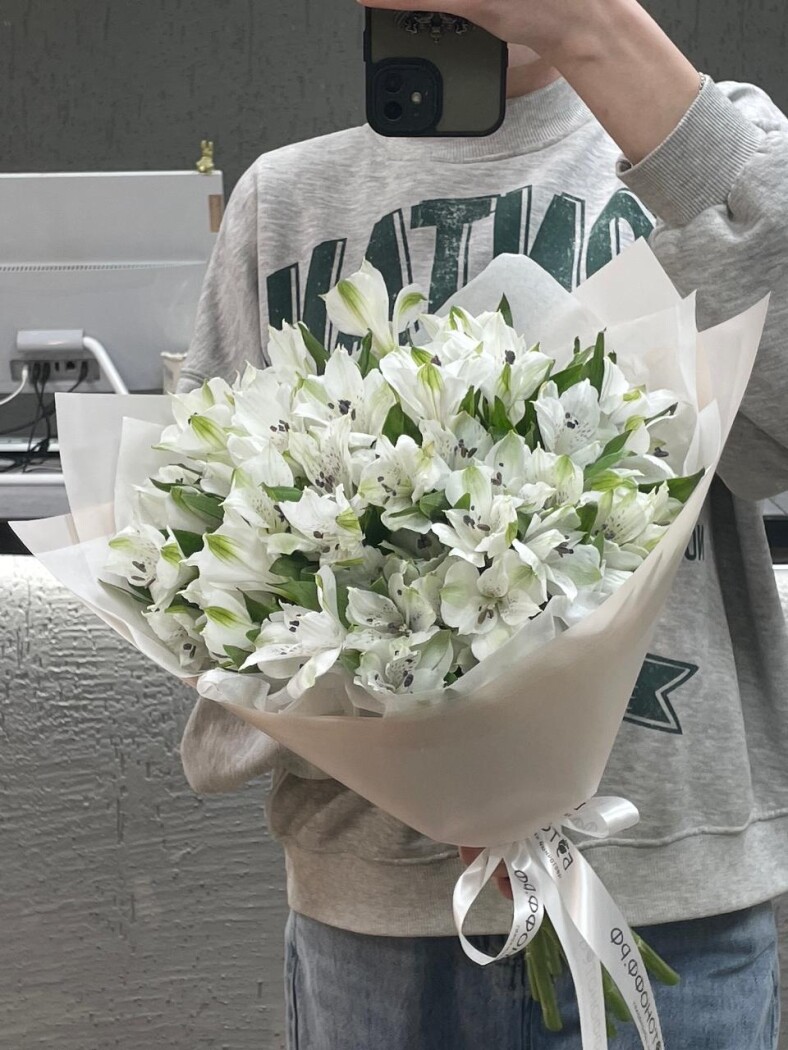 Витринный букет №90