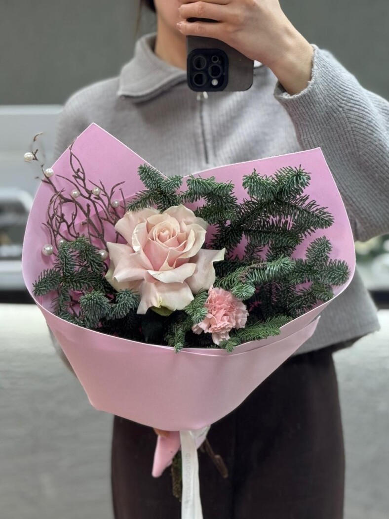 Витринный букет №004