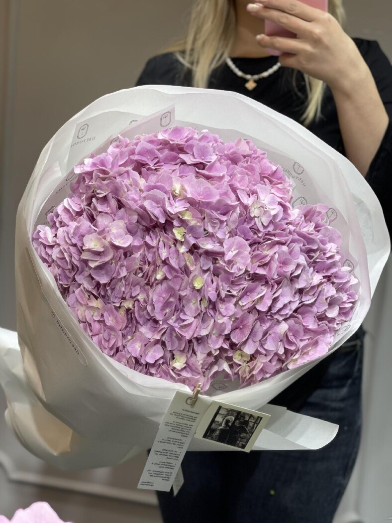 Монобукет из розовой Гортензии 