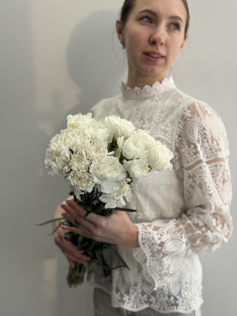 гвоздика одноголовая белая